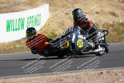 media/Apr-19-2025-AHRMA (Sat) [[3d98ca3309]]/Race/Group 9/Turn 4/